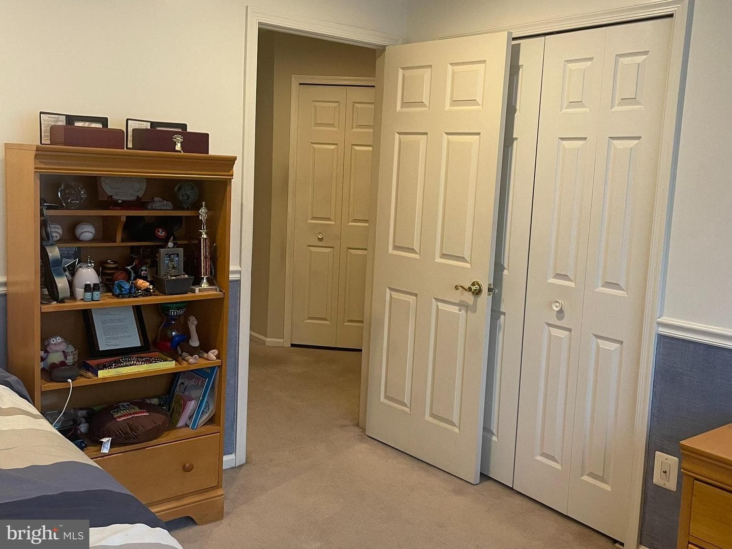 445 Nicholas Drive photo 25