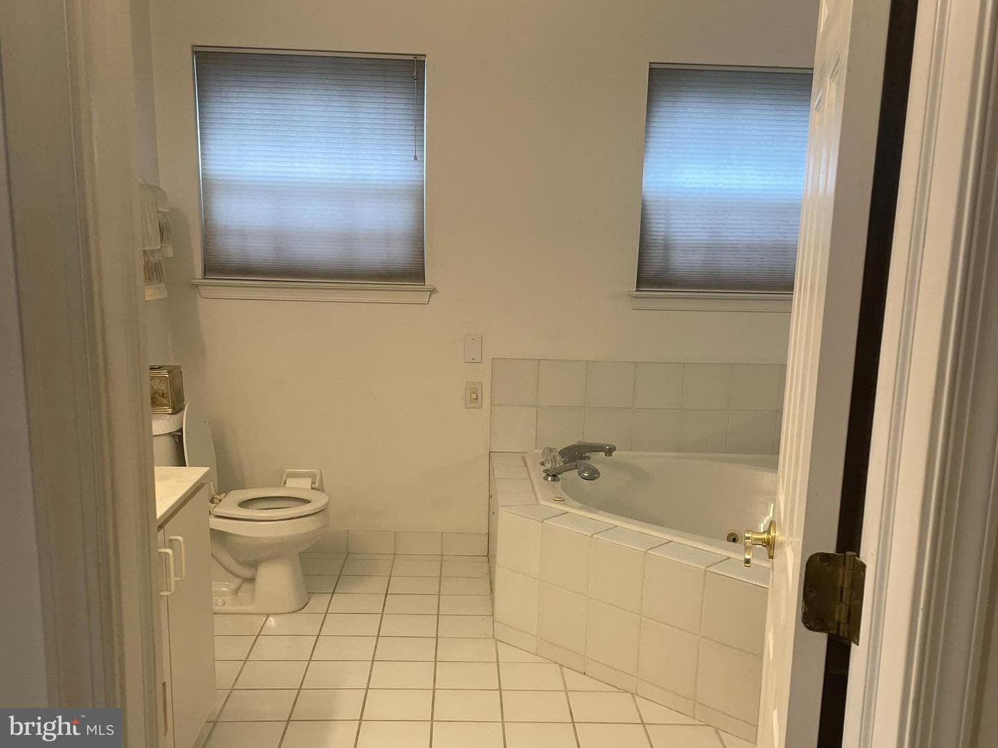 445 Nicholas Drive photo 37