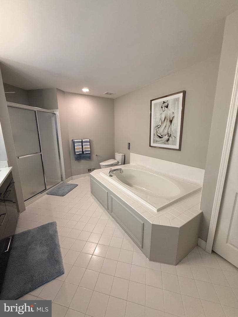 105 Silver Oak Court photo 31