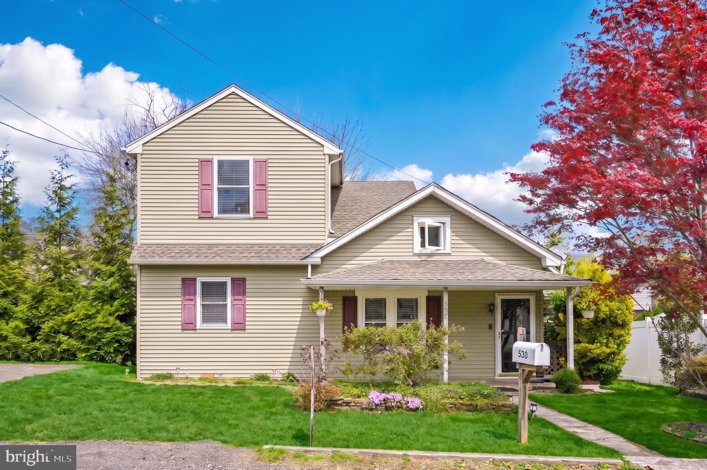 530 Avenue Avenue E photo 1