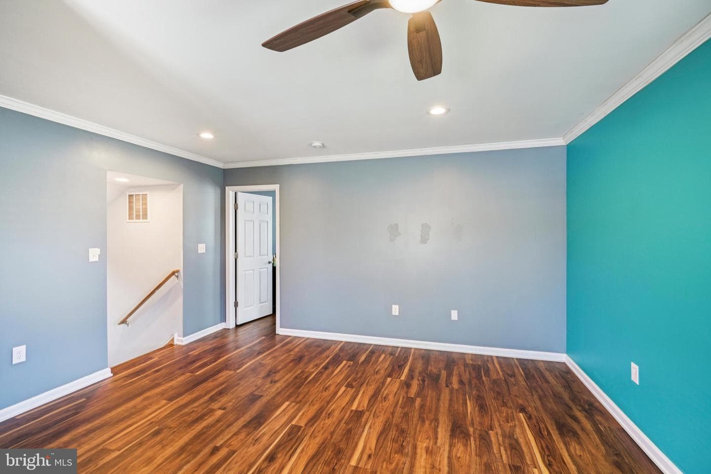530 Avenue Avenue E photo 28
