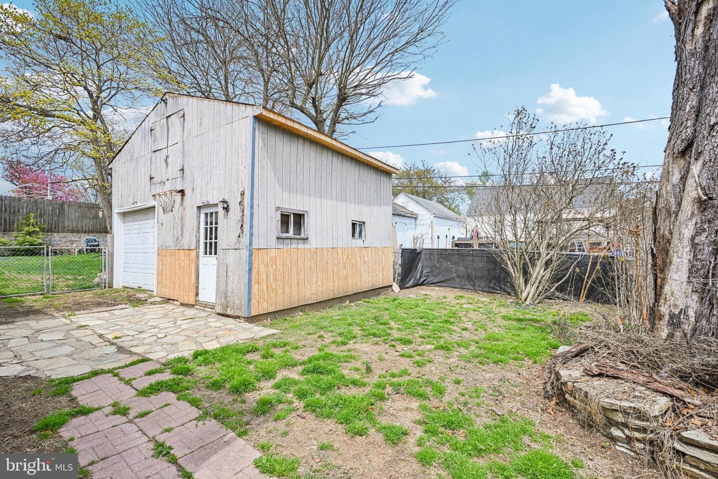 530 Avenue Avenue E photo 36