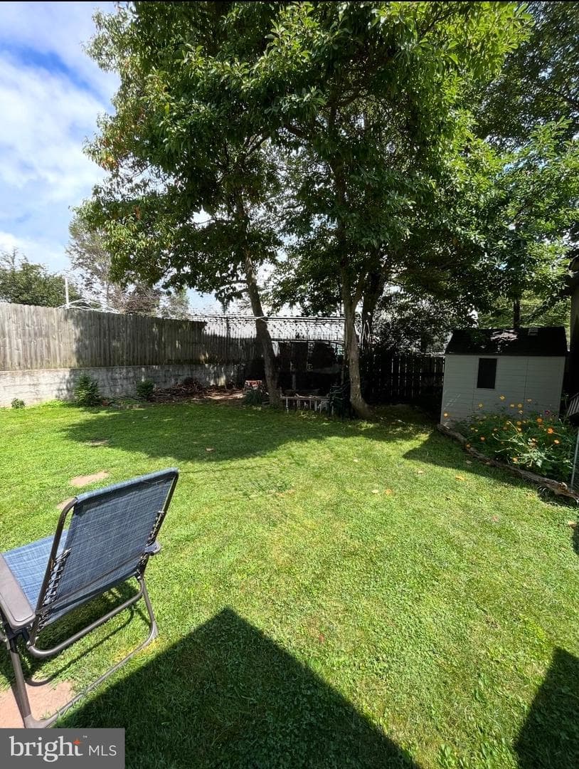 530 Avenue Avenue E photo 42