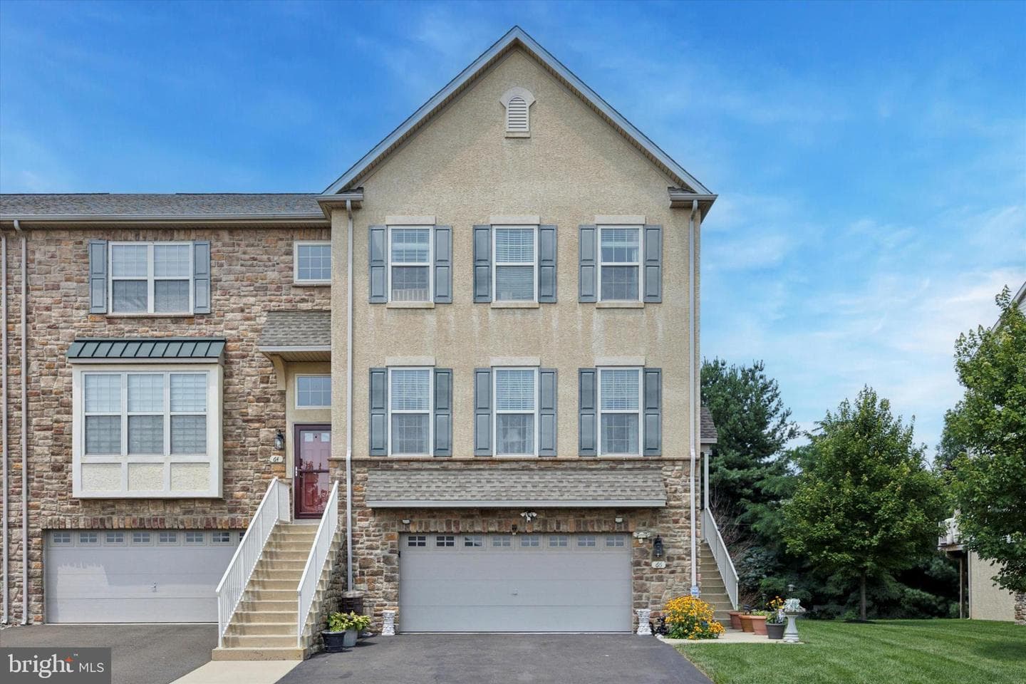 66 Bowman Drive photo 2