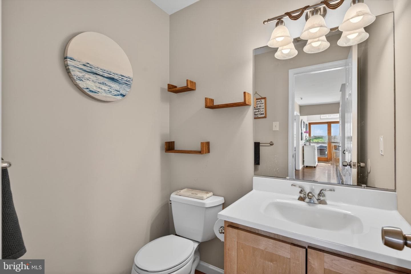 329 Canterbury Court photo 17