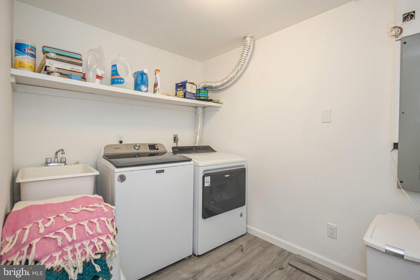 18 Sutphin Pines photo 22