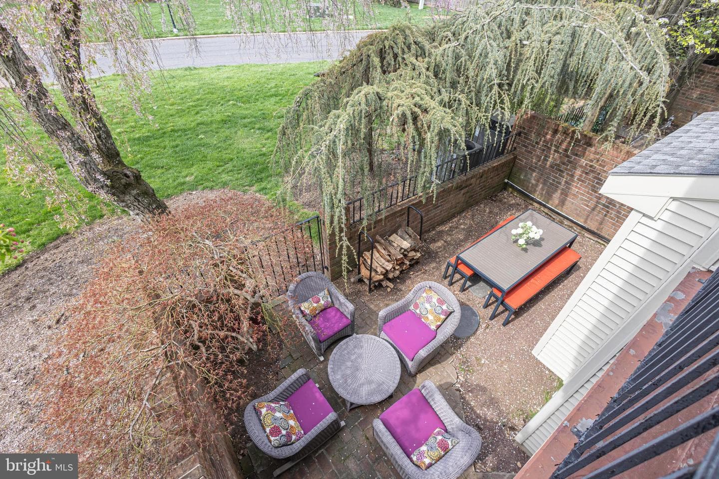 18 Sutphin Pines photo 35