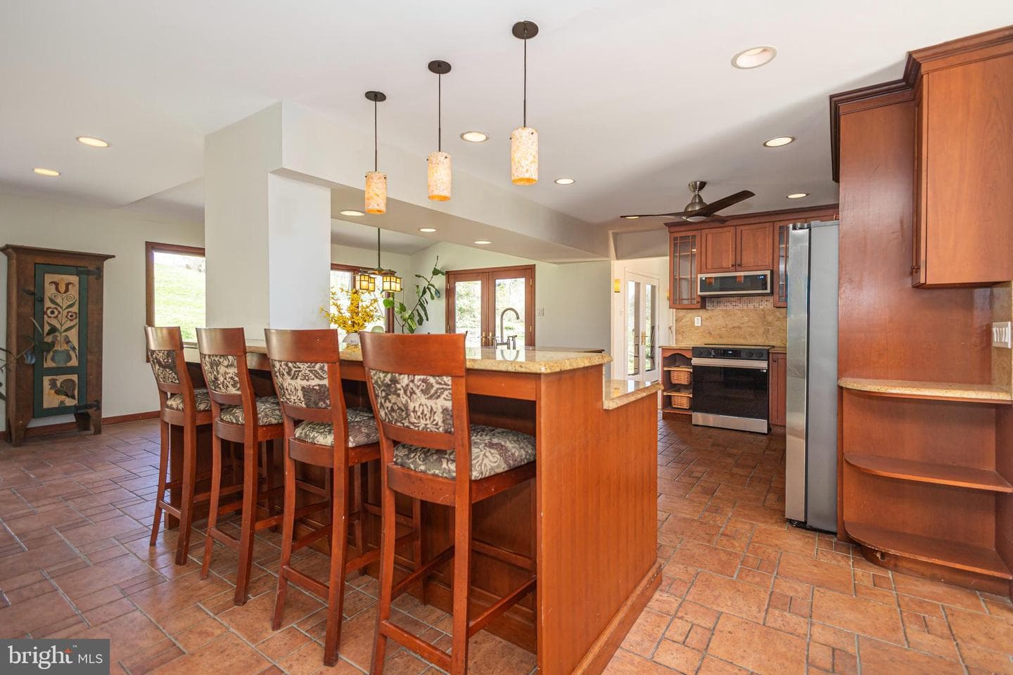101 Rogers Road photo 8