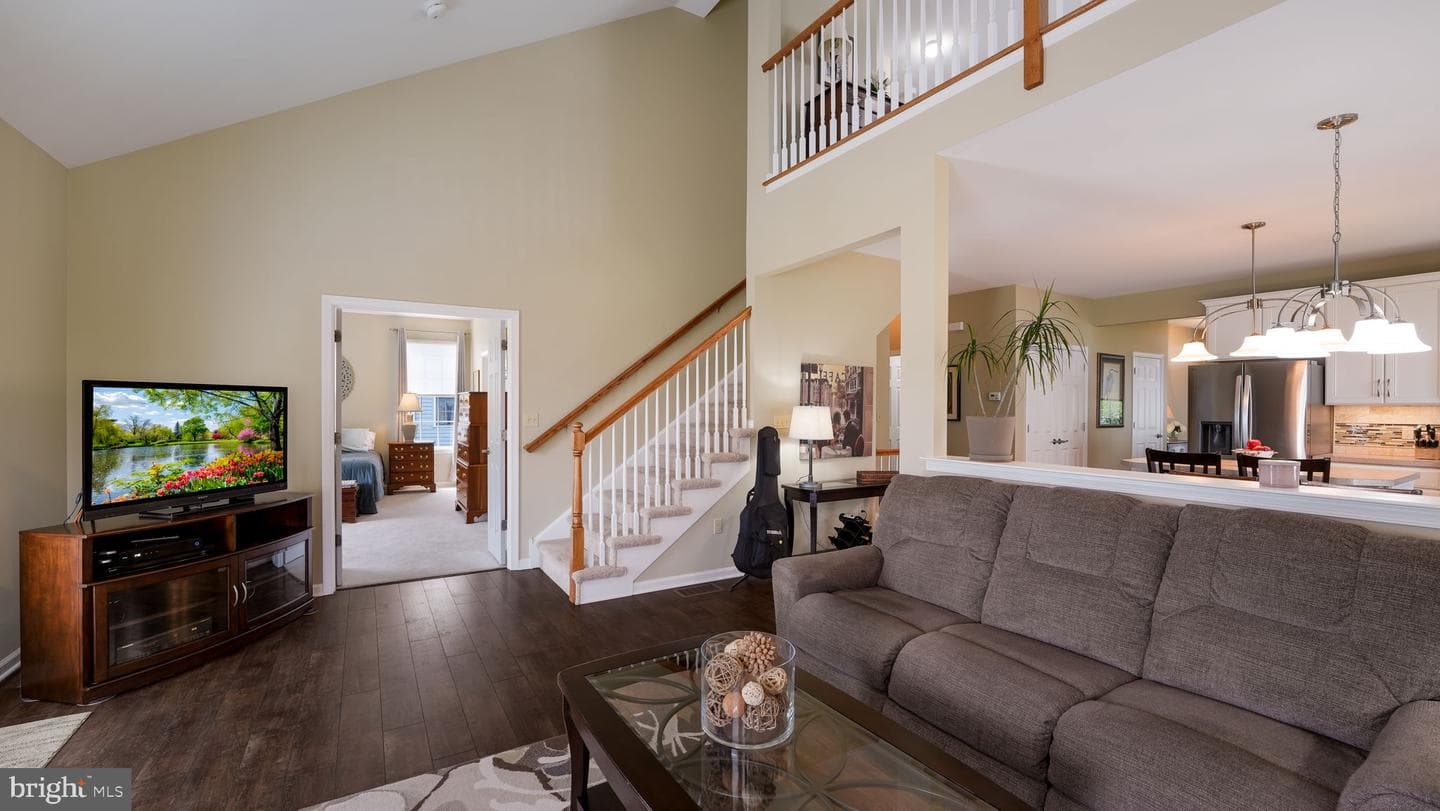 1236 Creekside Lane photo 14