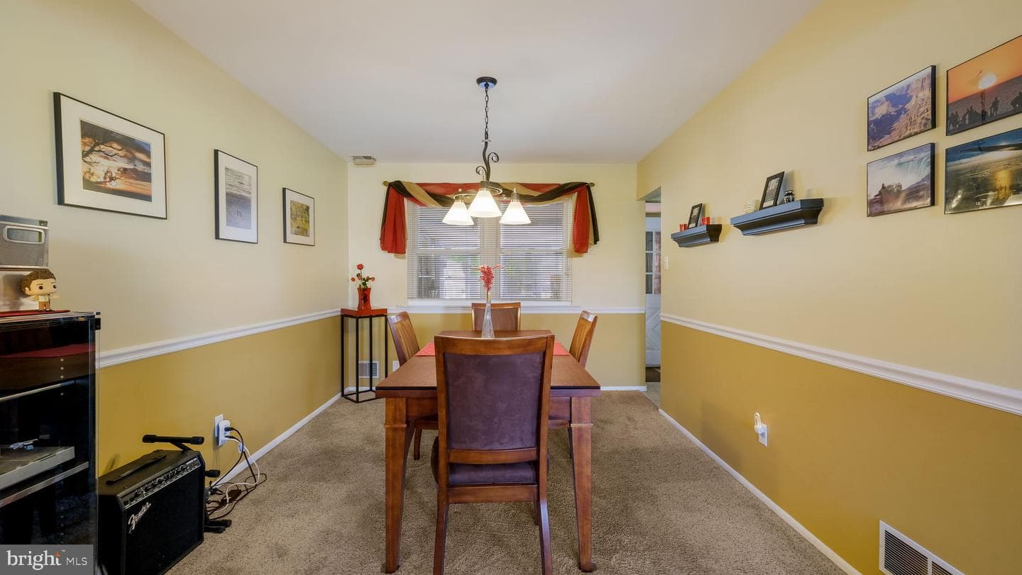 2458 Williamson Court photo 10