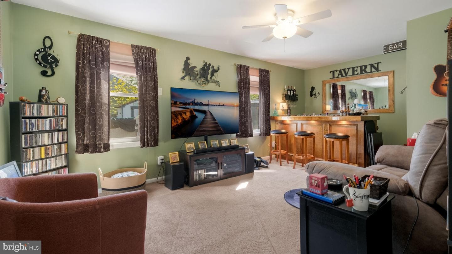 2458 Williamson Court photo 13