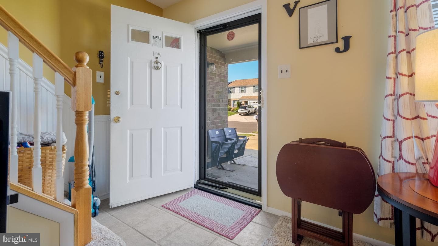 2458 Williamson Court photo 5