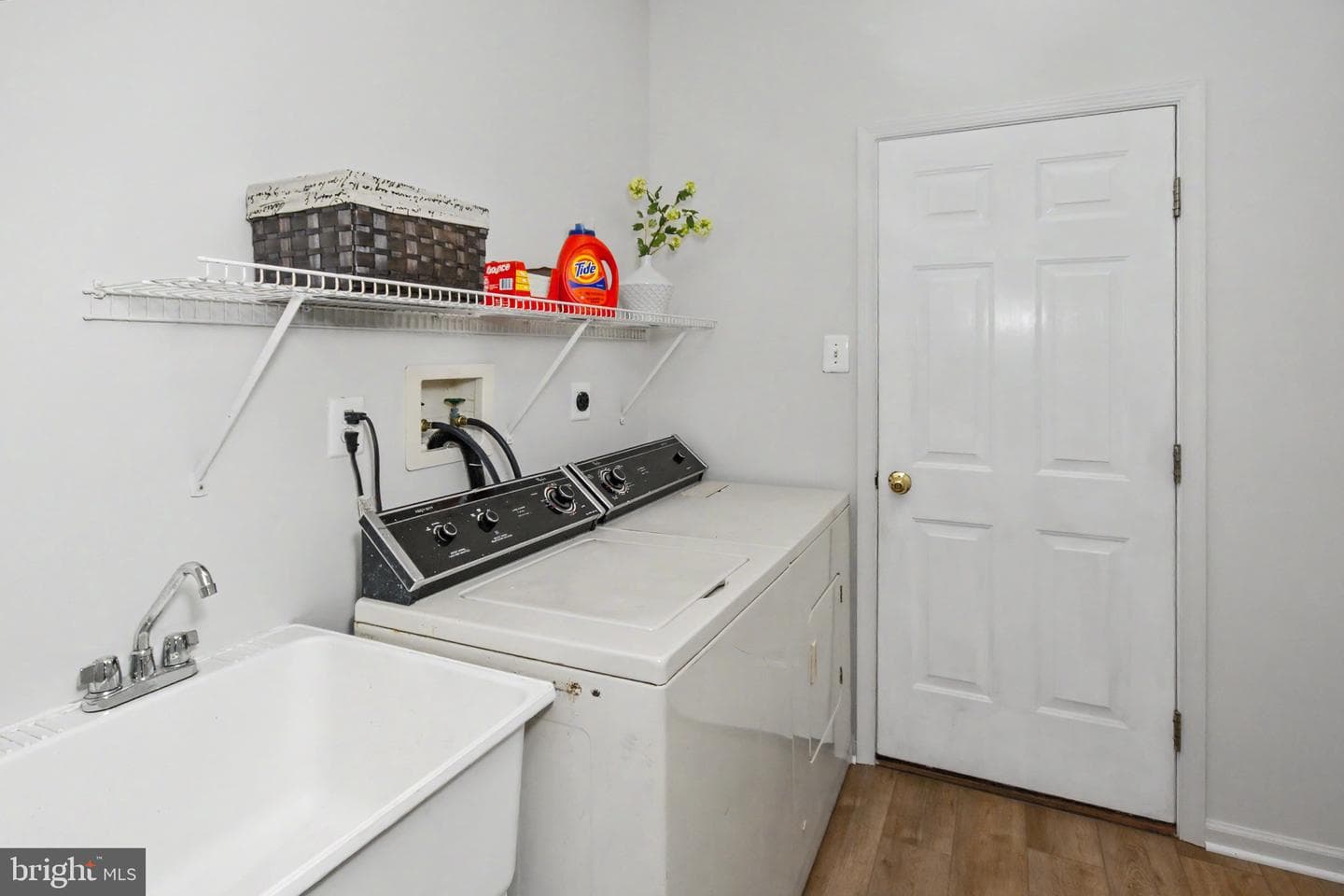 3805 E Brandon Way photo 20