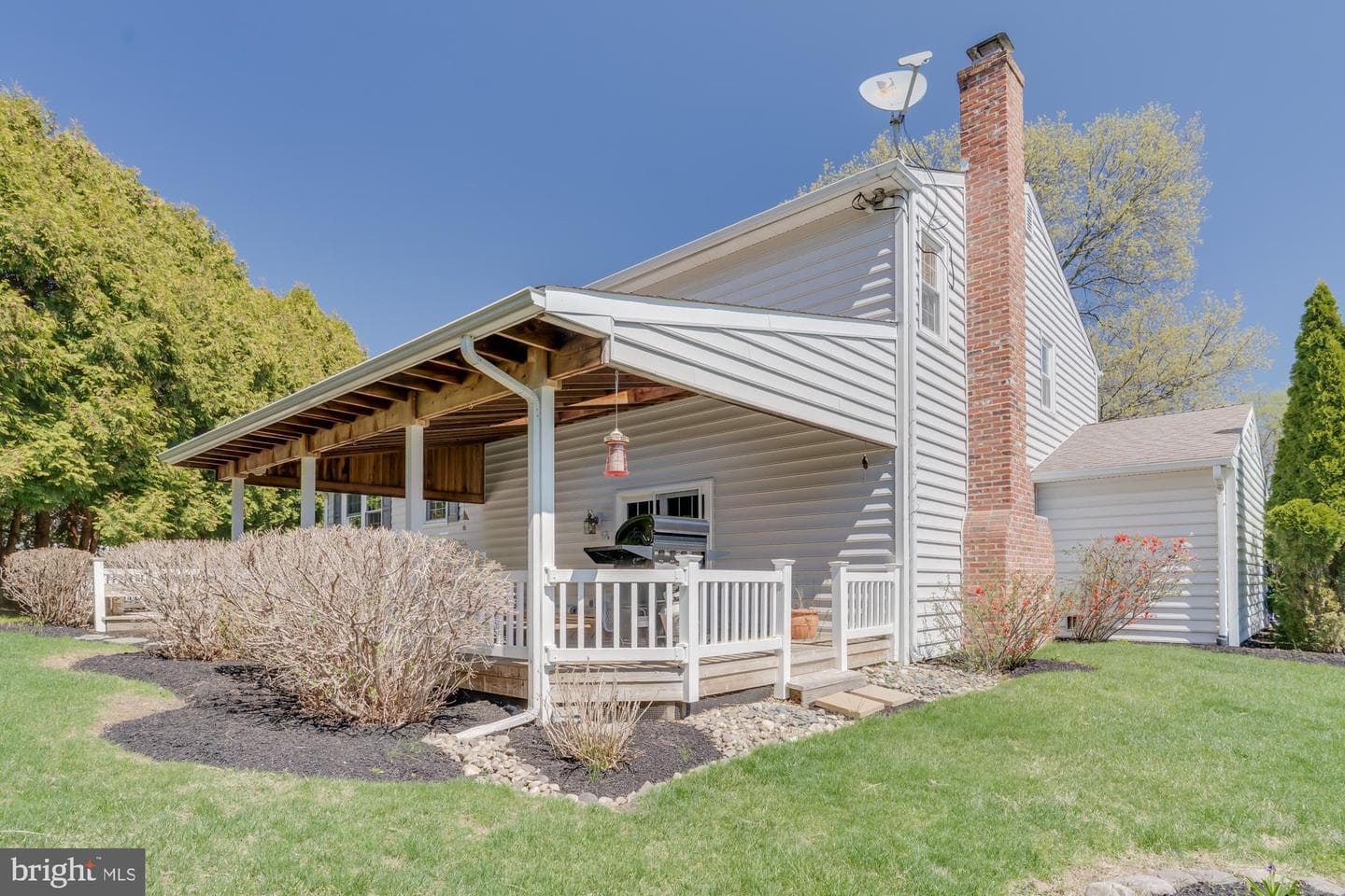 225 Buttonwood Drive photo 39