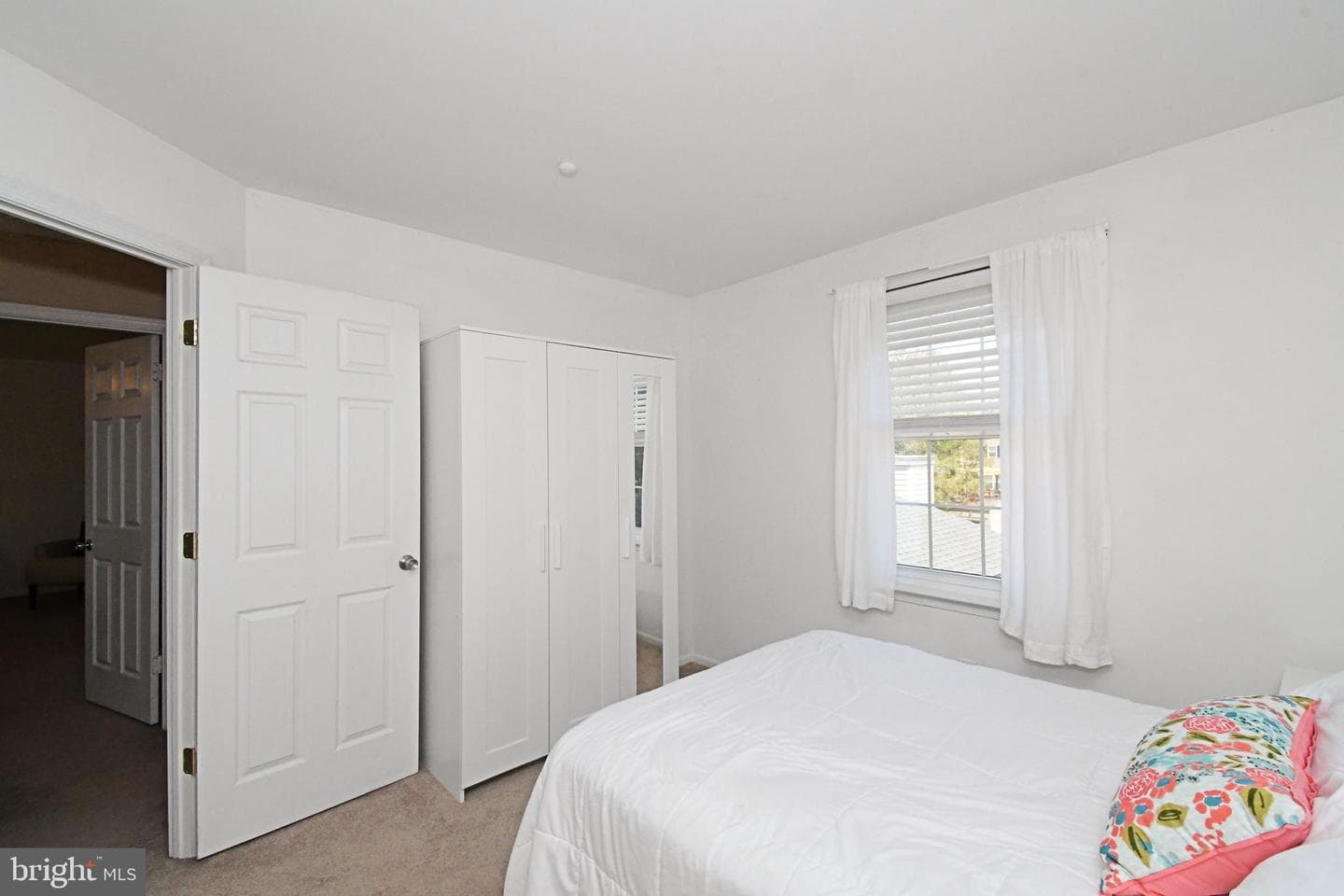 235 Argyle Road photo 42