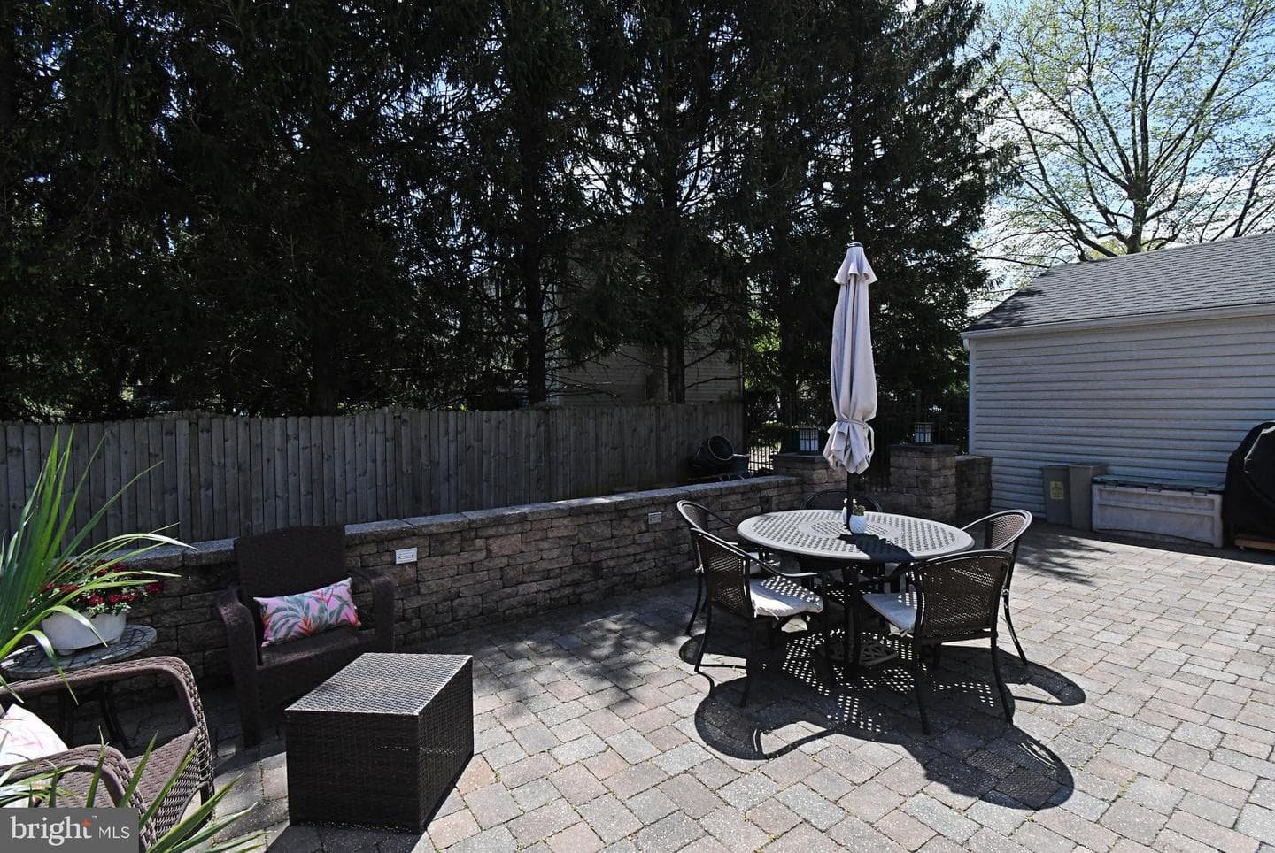 235 Argyle Road photo 51