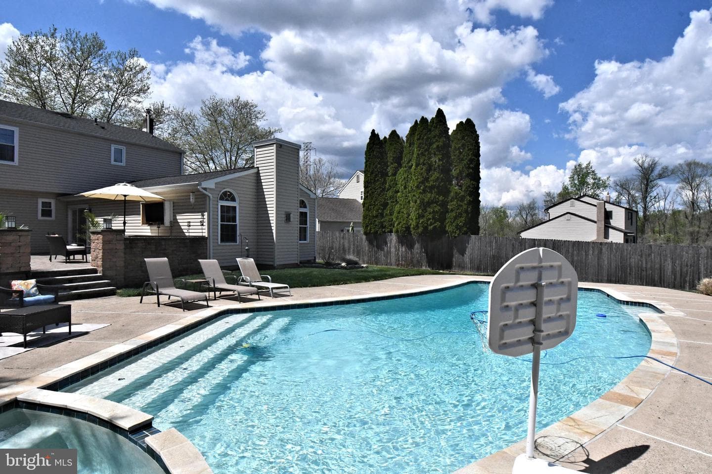 235 Argyle Road photo 55