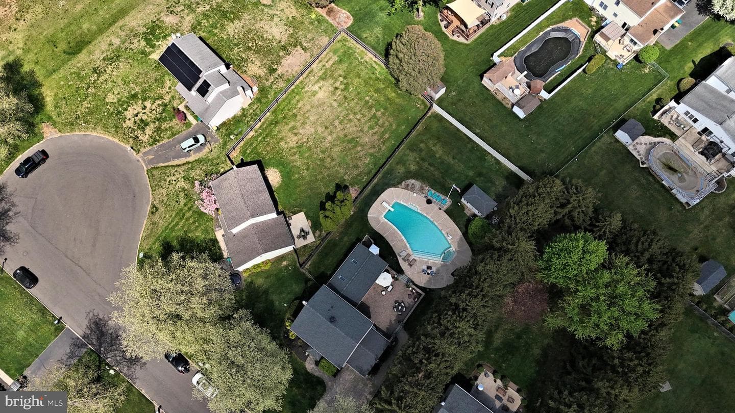 235 Argyle Road photo 61
