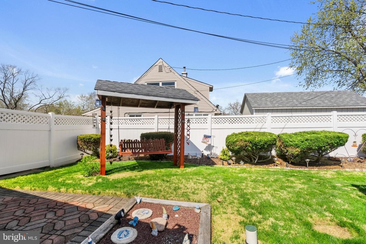 54 Quincy Drive photo 39
