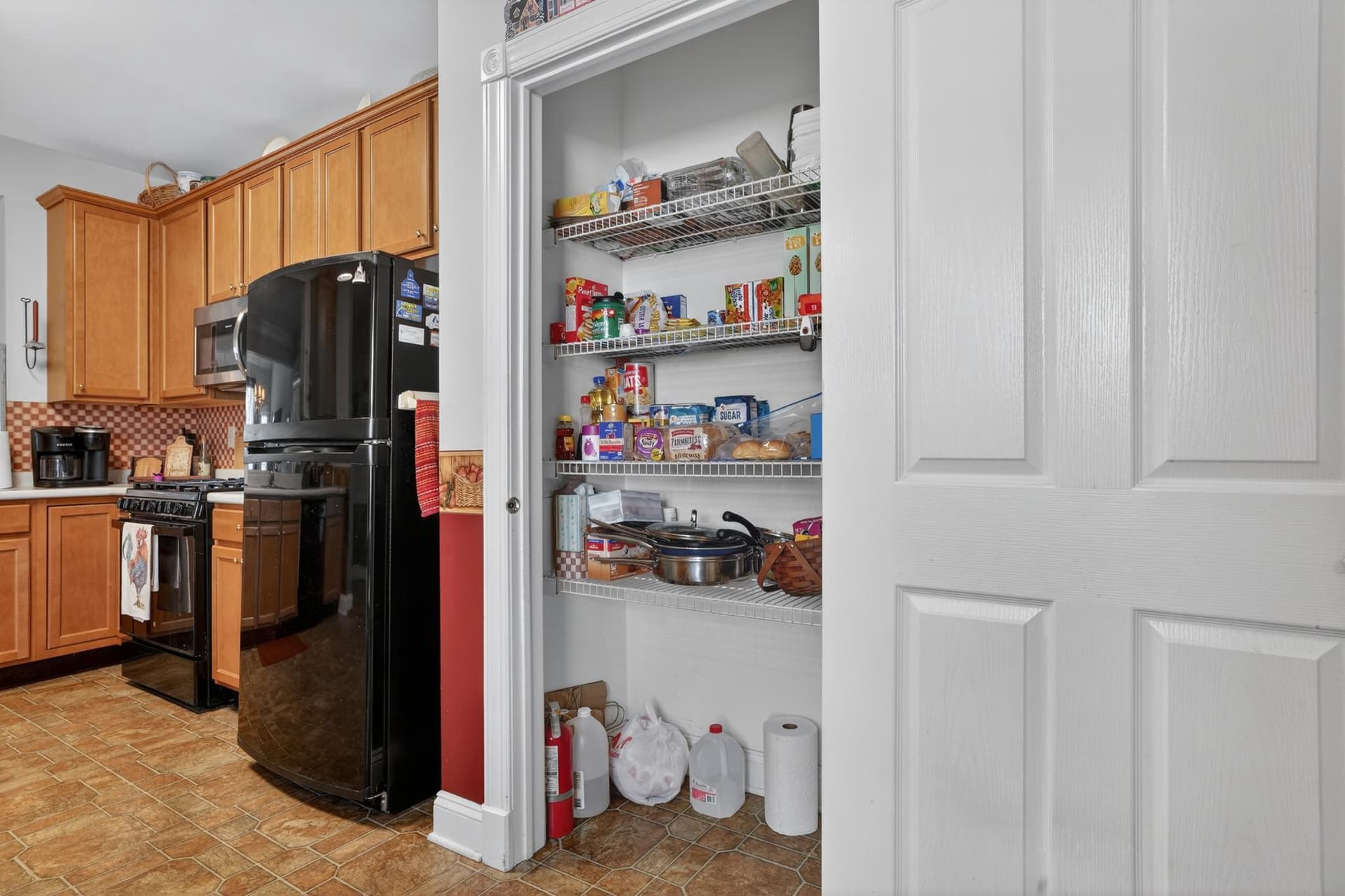 134 Devonshire Way photo 22