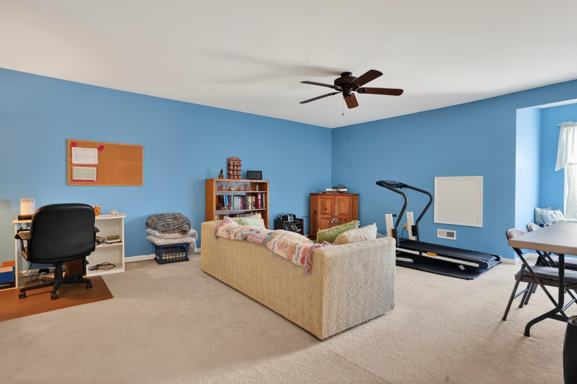 134 Devonshire Way photo 32