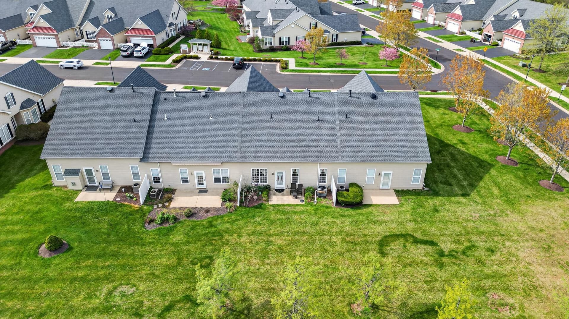 134 Devonshire Way photo 6