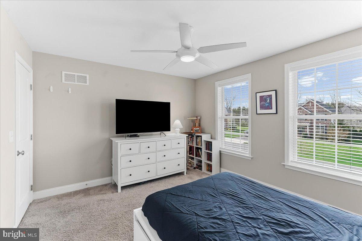 16 Green Way Drive photo 33