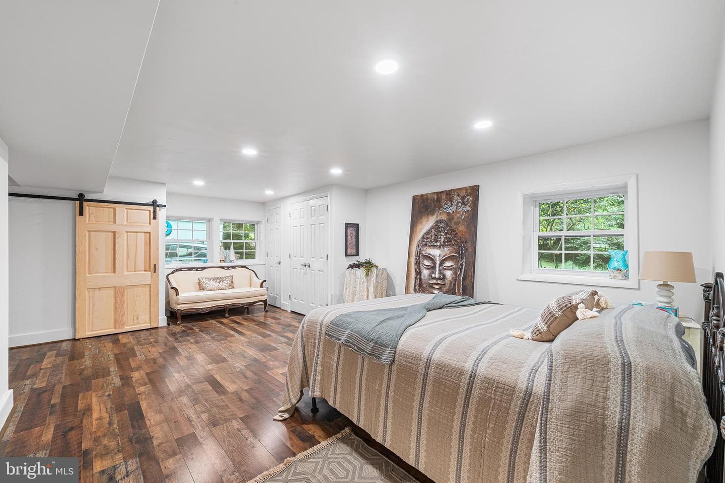 74 Sunset Drive photo 29