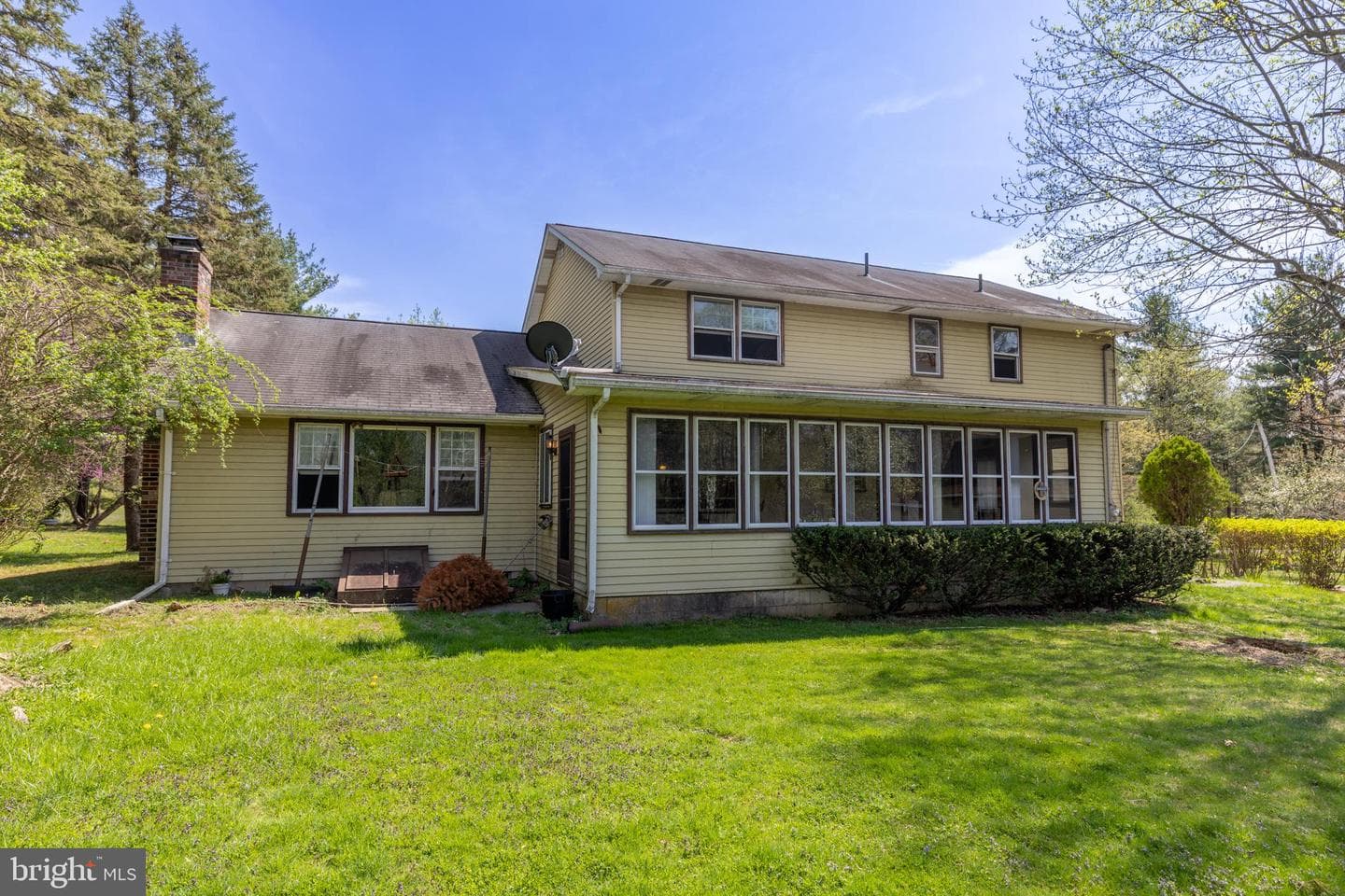 255 Park Drive W photo 24