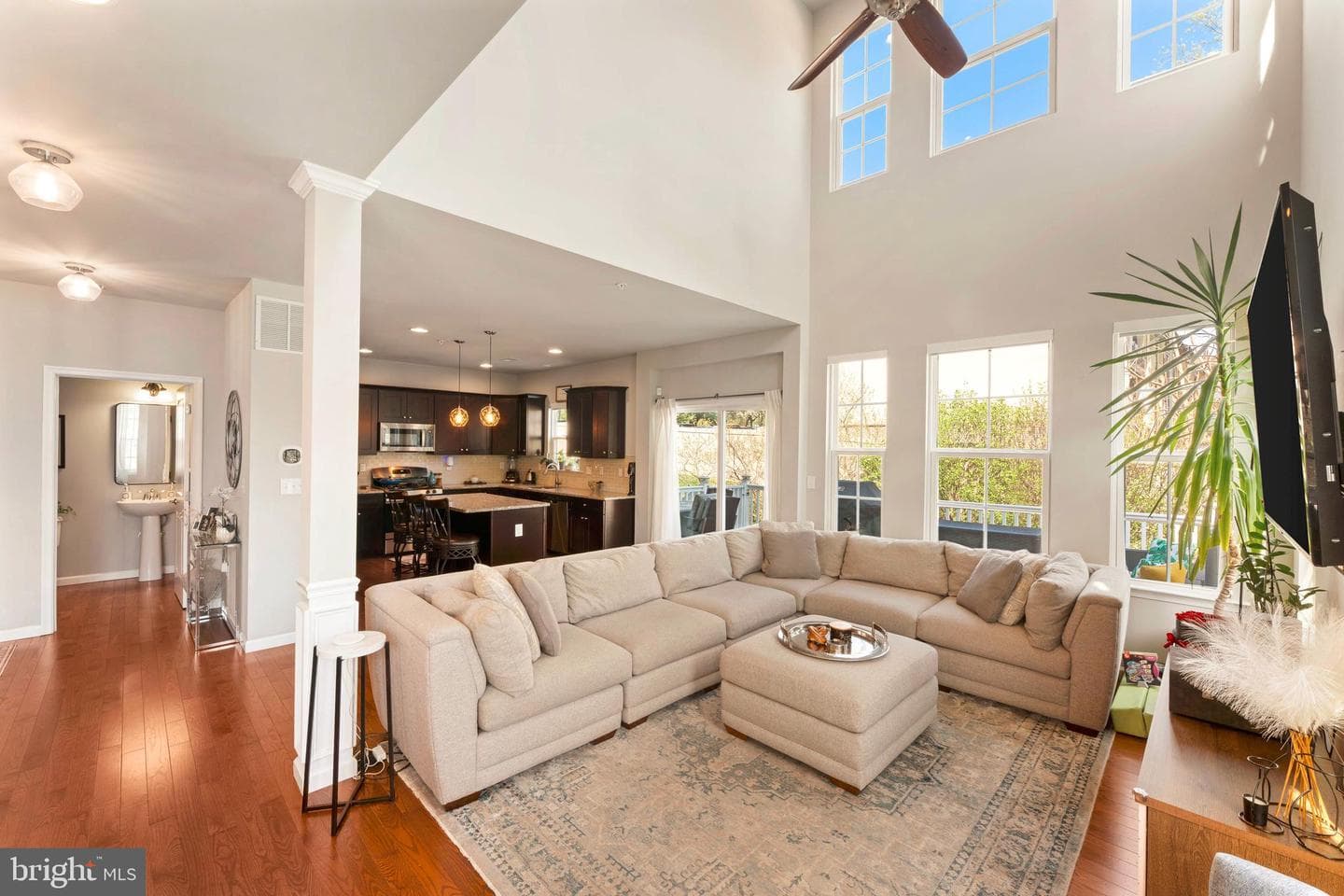 345 Newtown Road photo 14