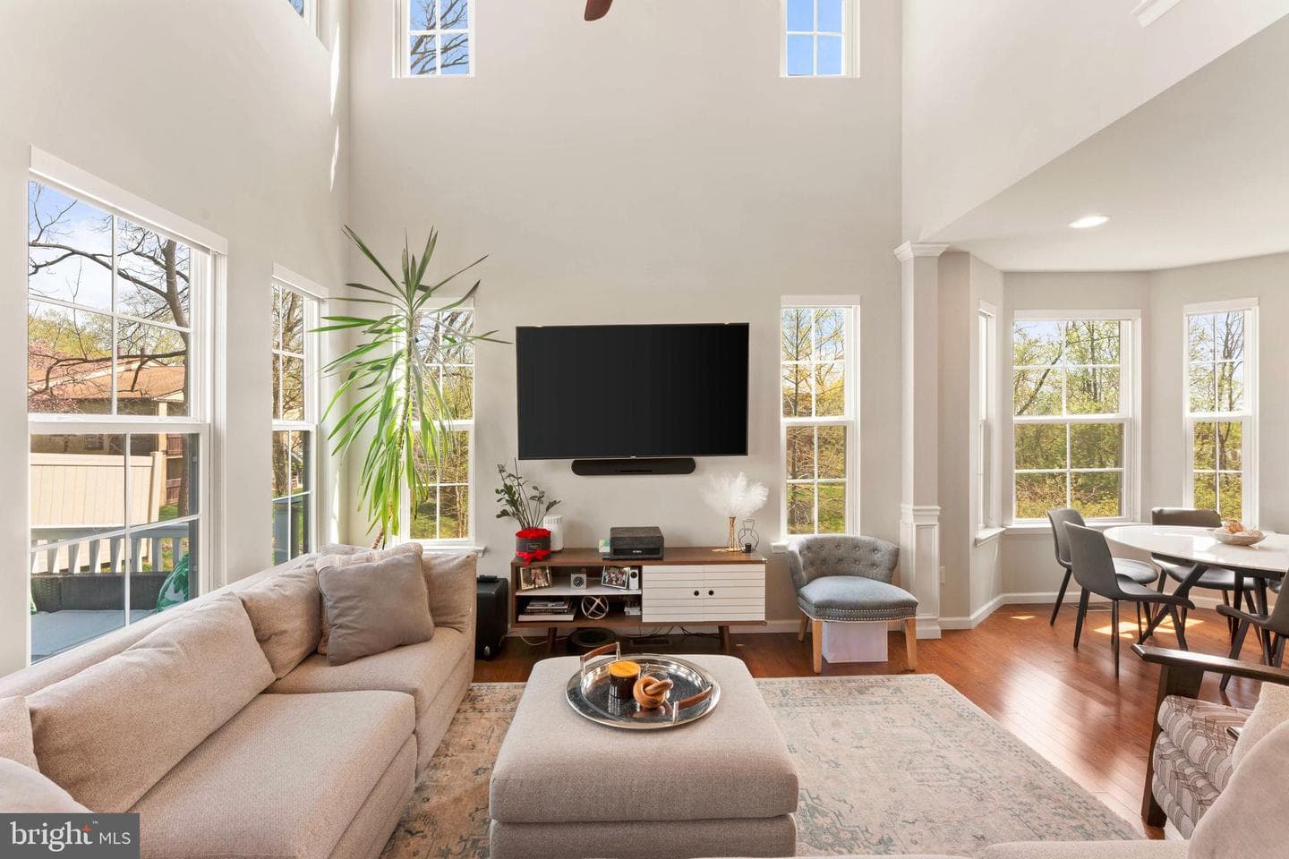 345 Newtown Road photo 17