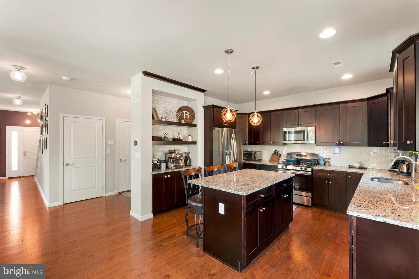 345 Newtown Road photo 19