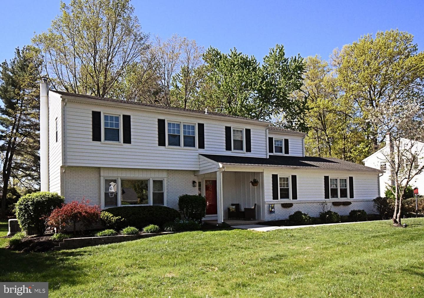1608 S Crescent Boulevard photo 3