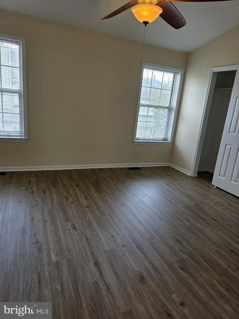 112 Fair Oaks Court photo 8