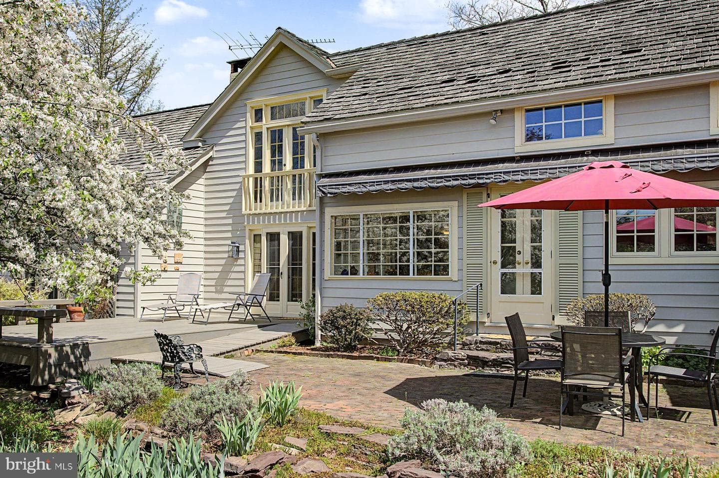 542 Headquarters Road photo 7
