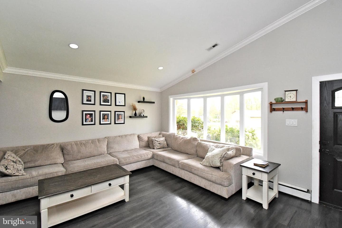 89 Upland Drive photo 5