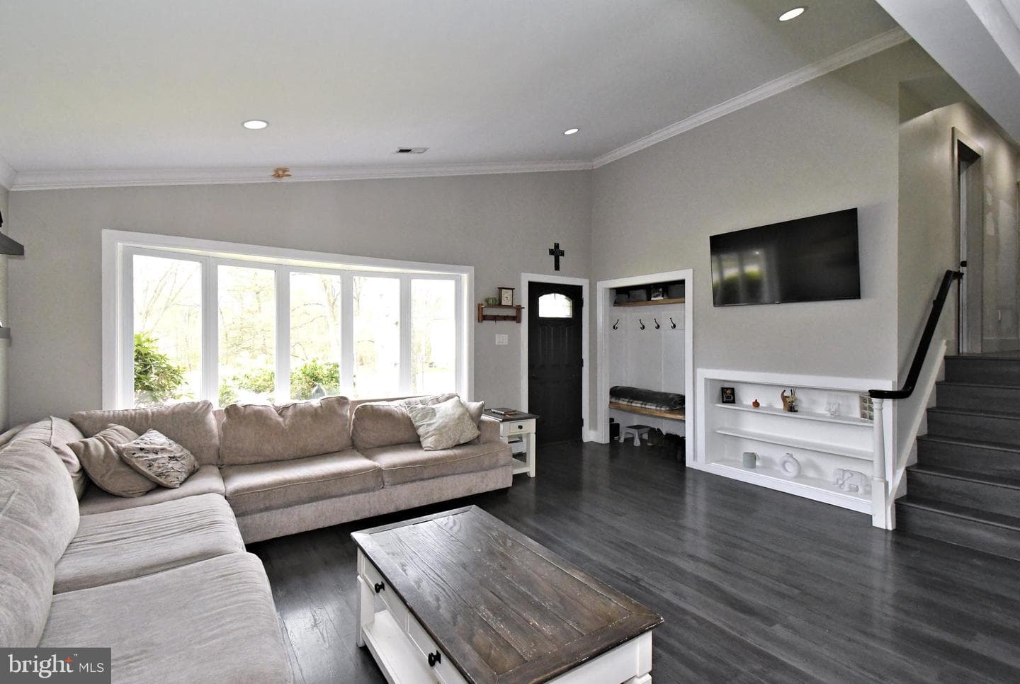 89 Upland Drive photo 6