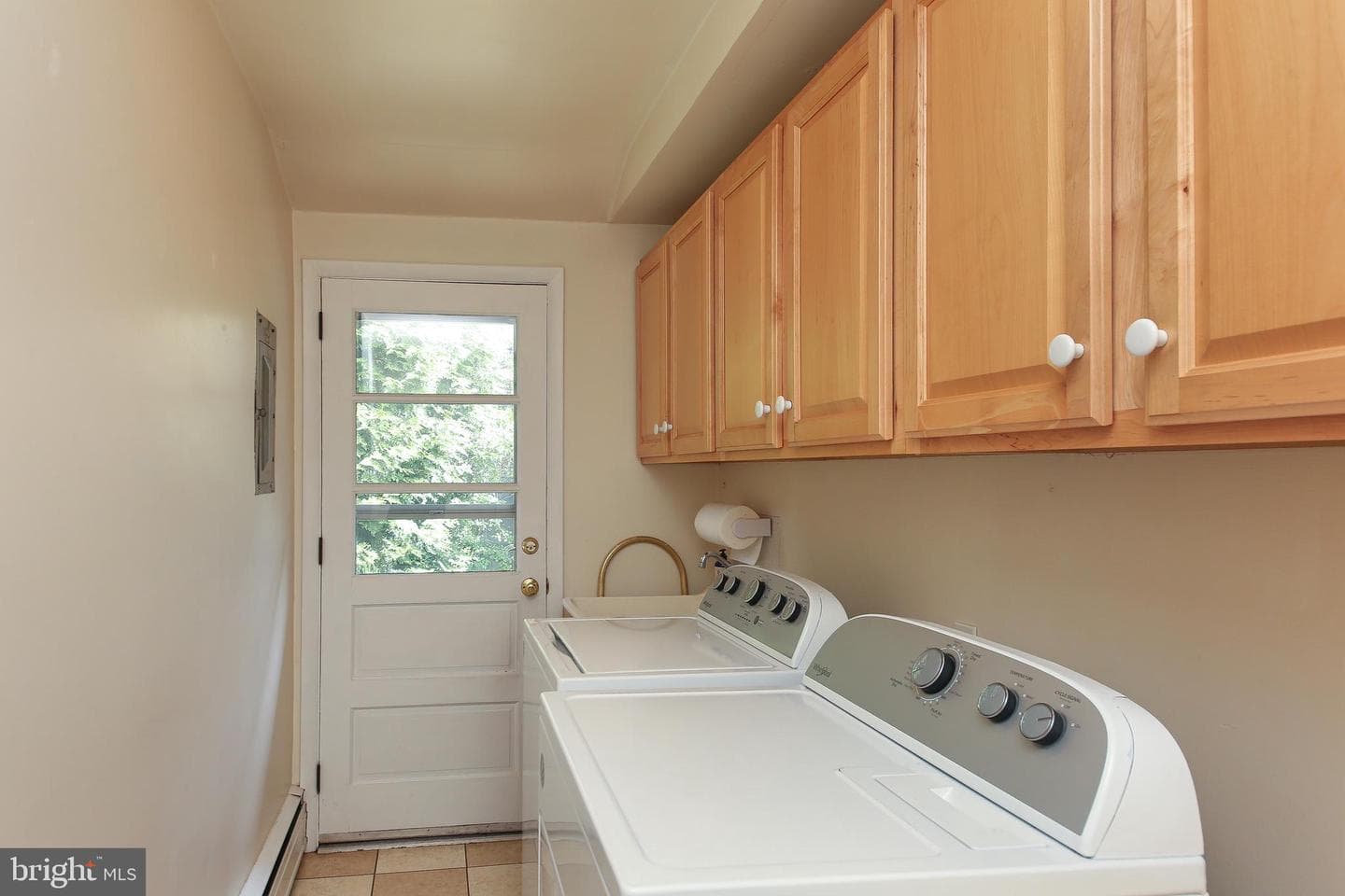 95 Springs Drive photo 23
