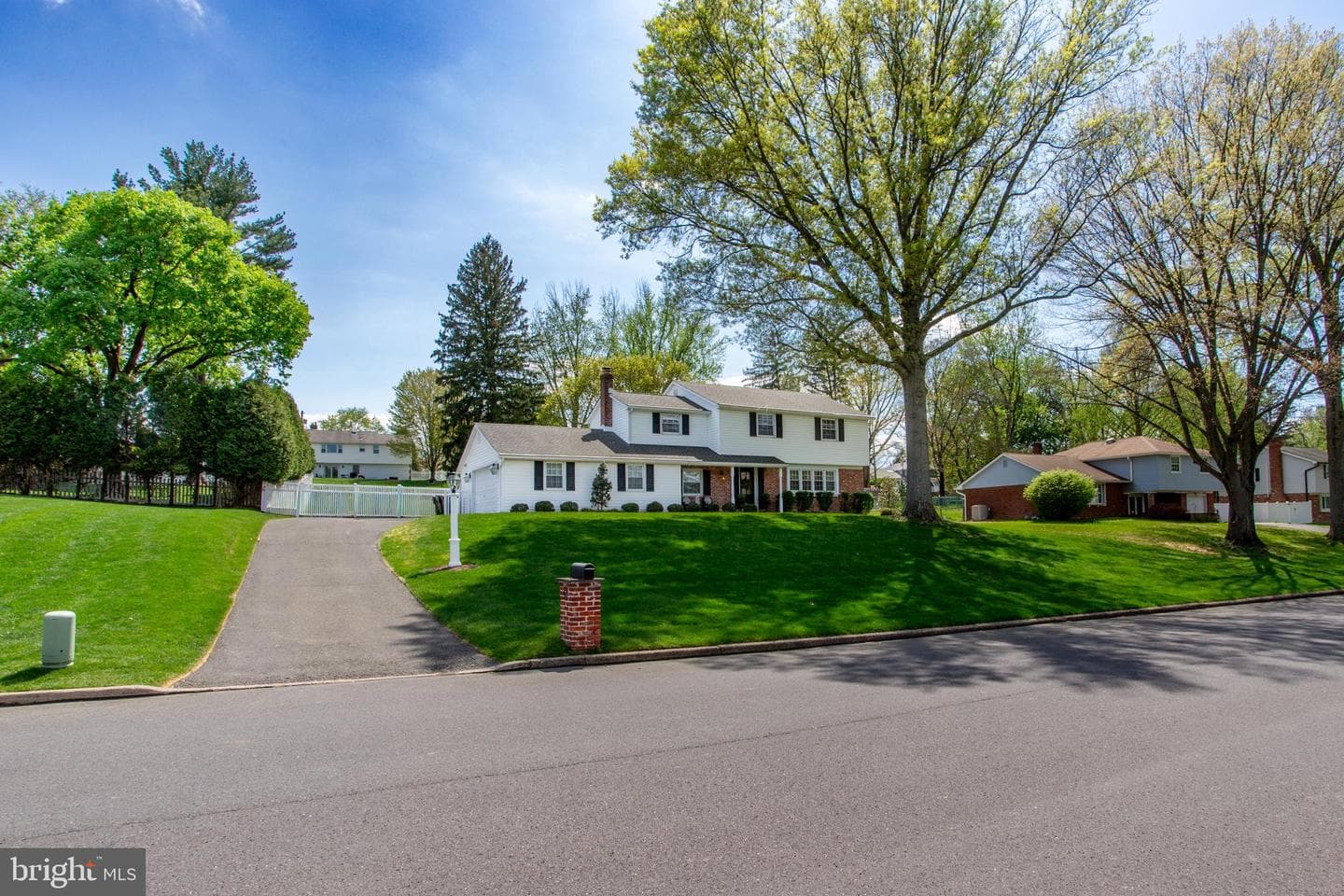98 E Heron Road photo 2