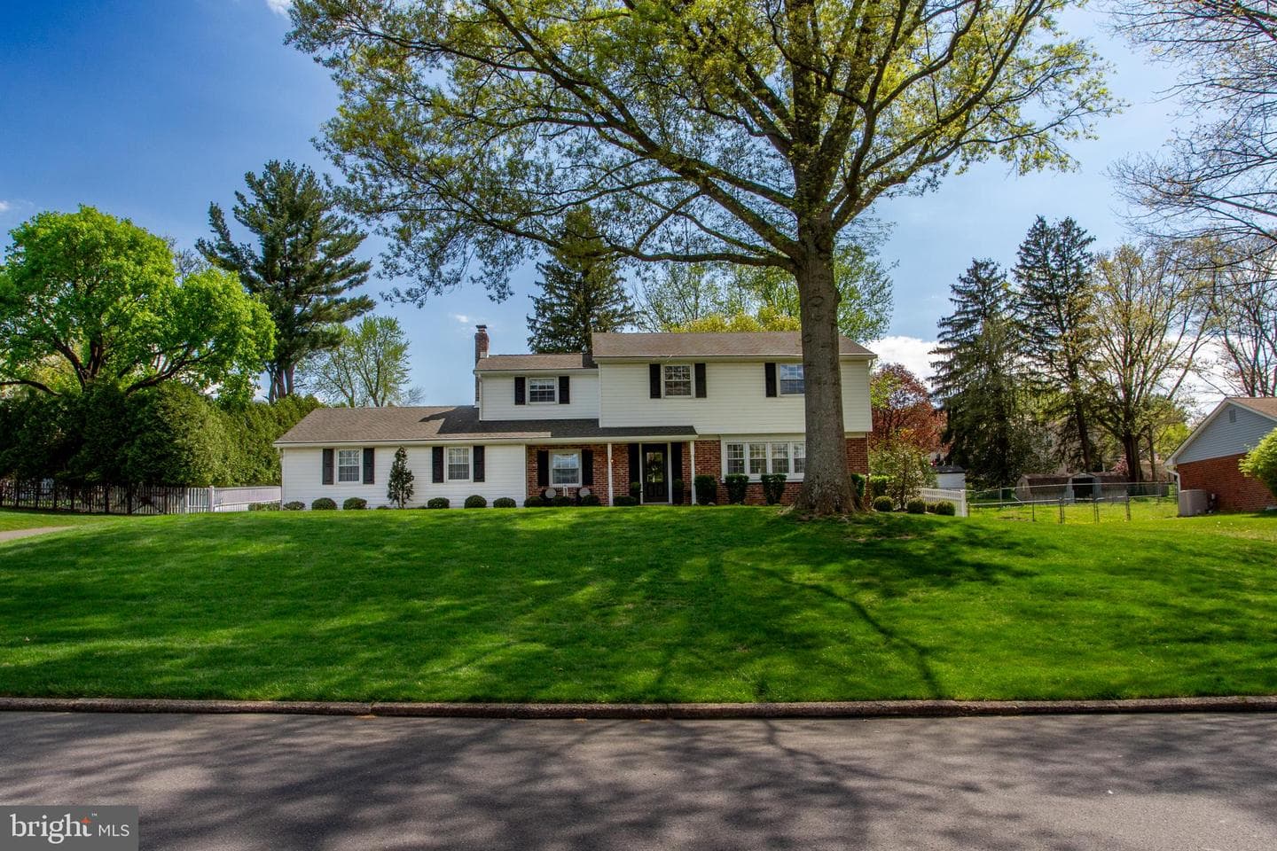 98 E Heron Road photo 3