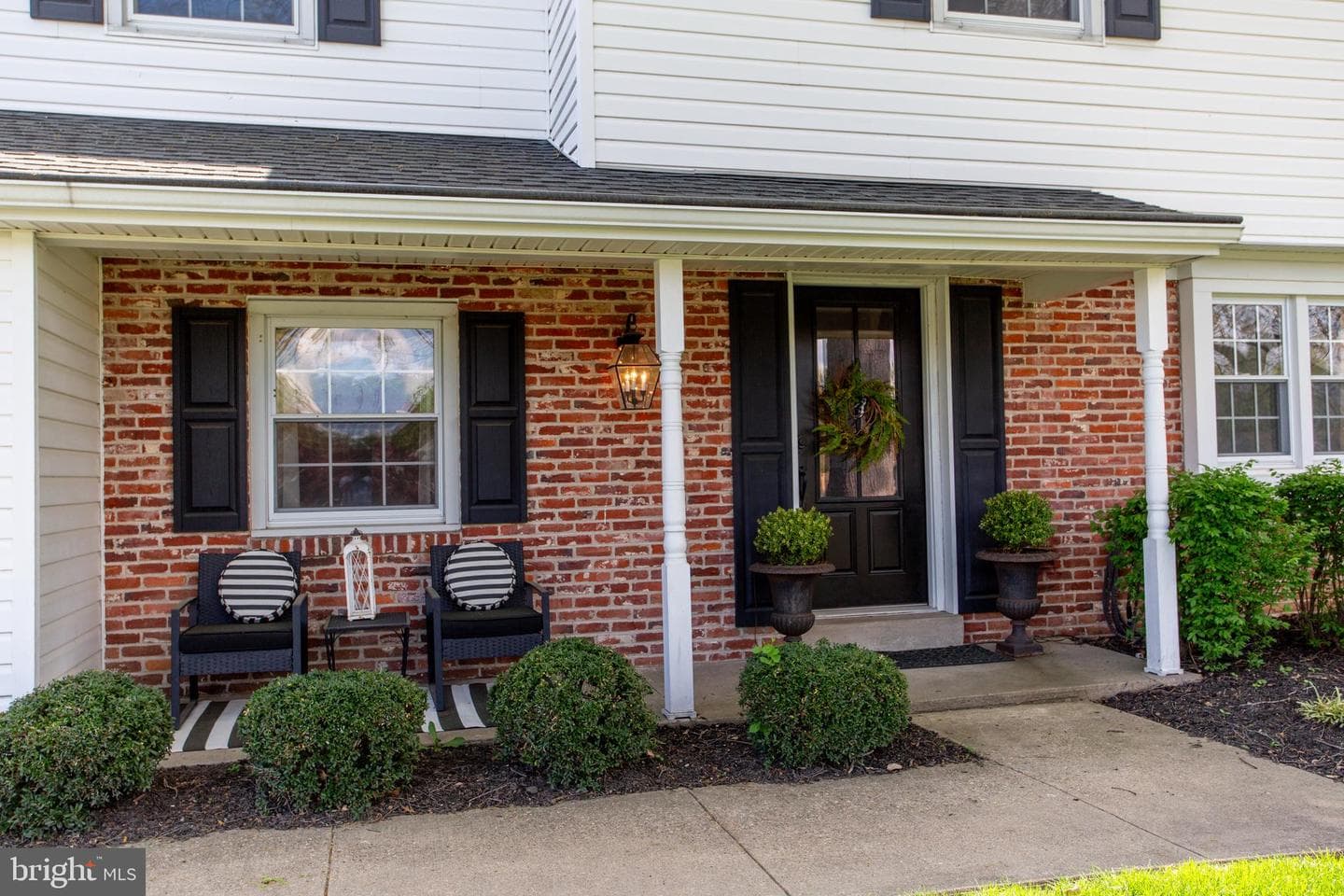 98 E Heron Road photo 9