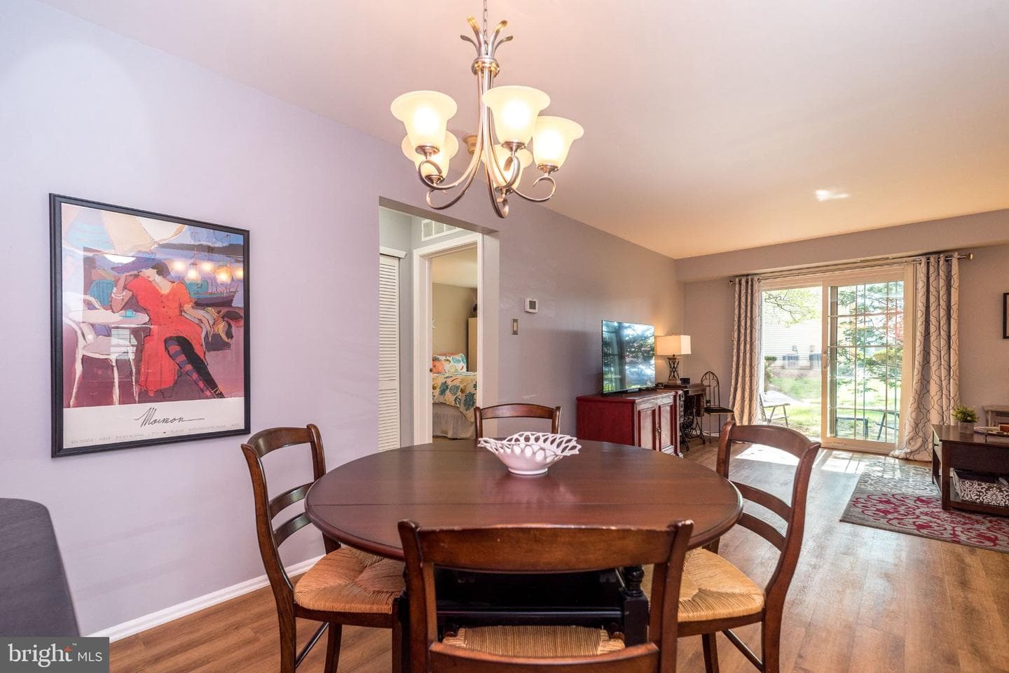 409 Society Place photo 11