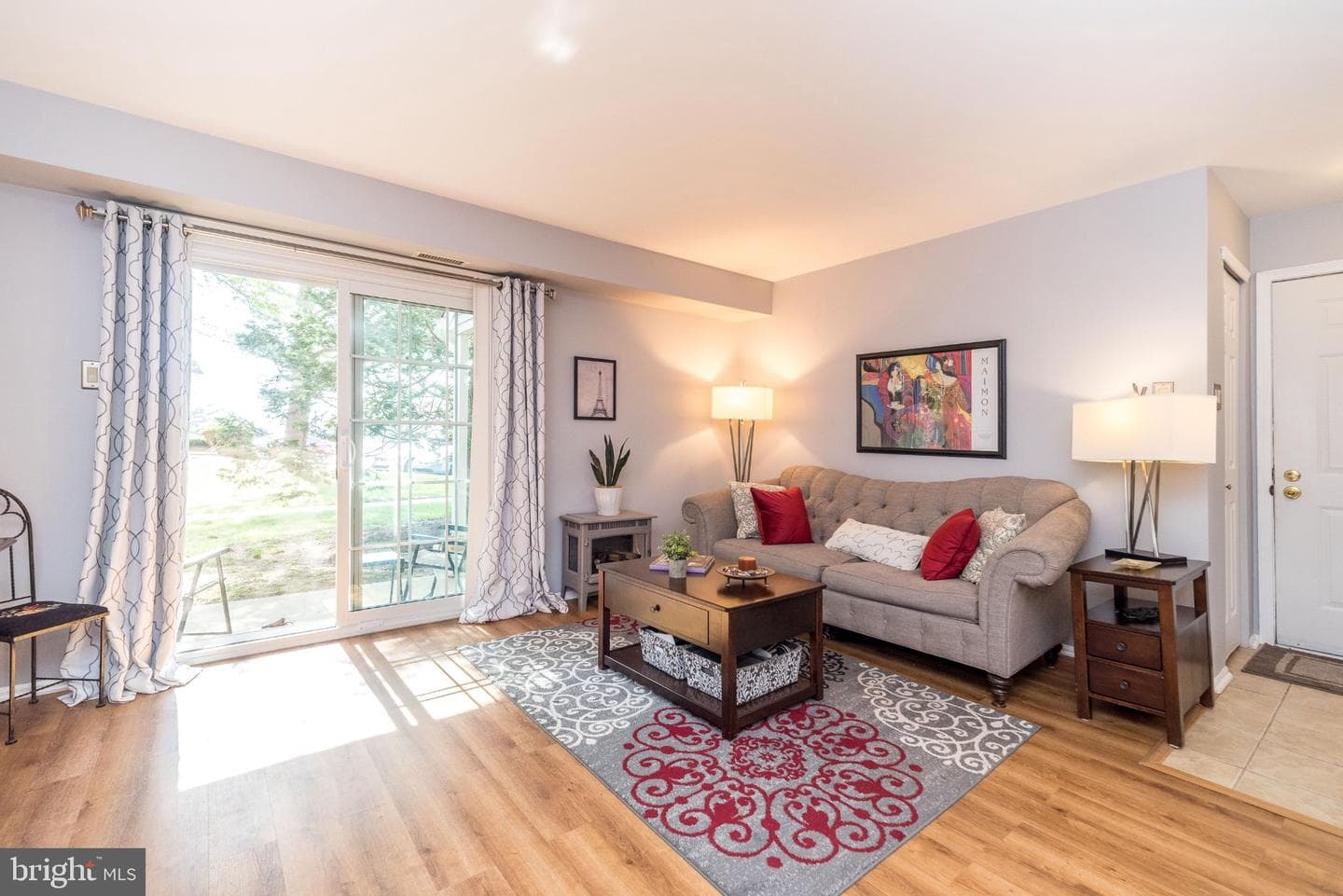 409 Society Place photo 4