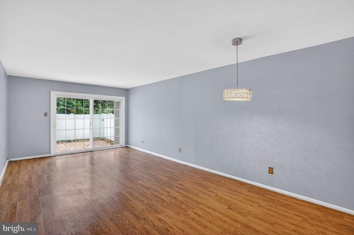 16012 Beacon Hill Drive photo 7