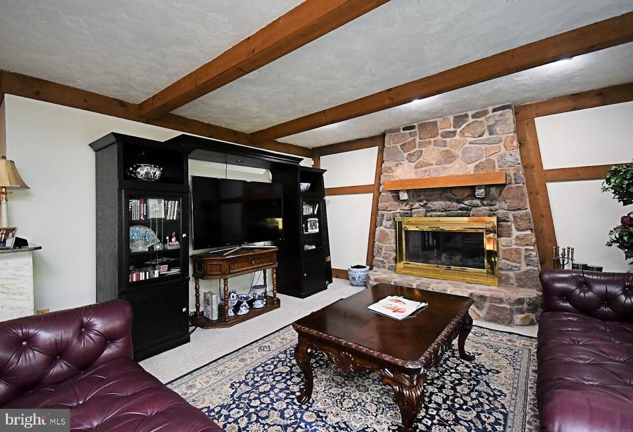 695 Friar Drive photo 22