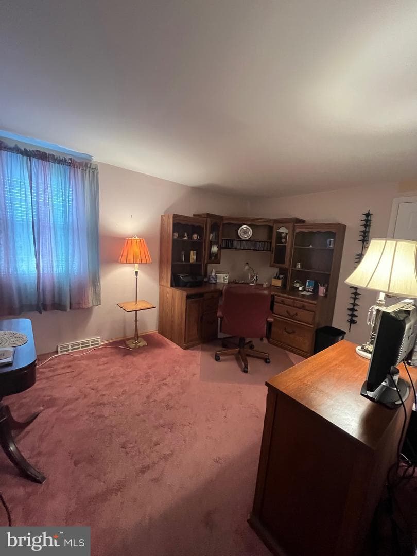 212 S Marmic Drive photo 18