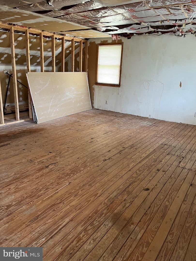 212 S Marmic Drive photo 35