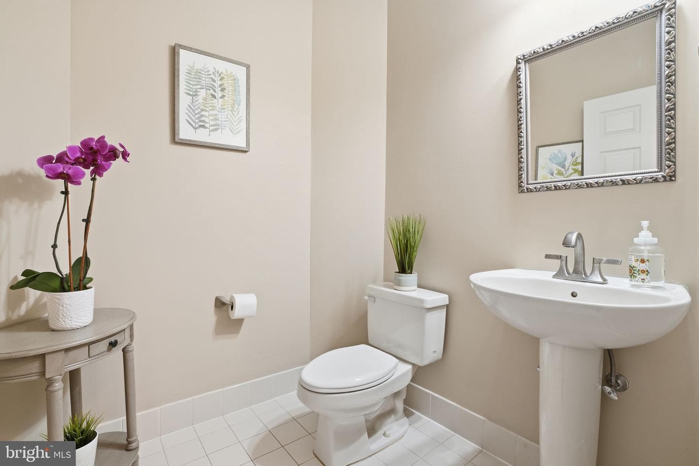 2088 Bedfordshire Road photo 24