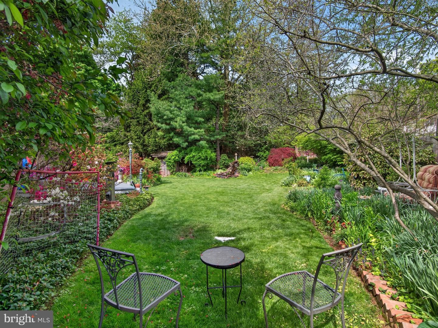 1 Upton Lane photo 39