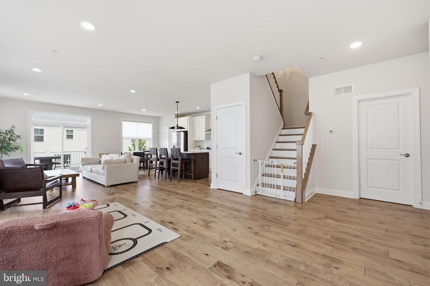 31 Spring Mill Road photo 3